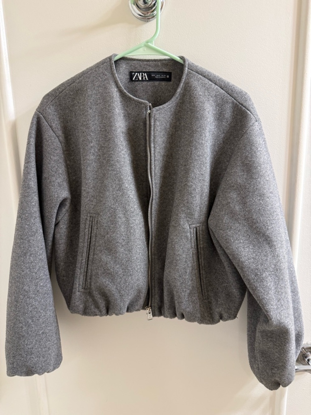 Zara Cropped Wool Blend Zip Jacket – Gray – Size S – Minimal Chic